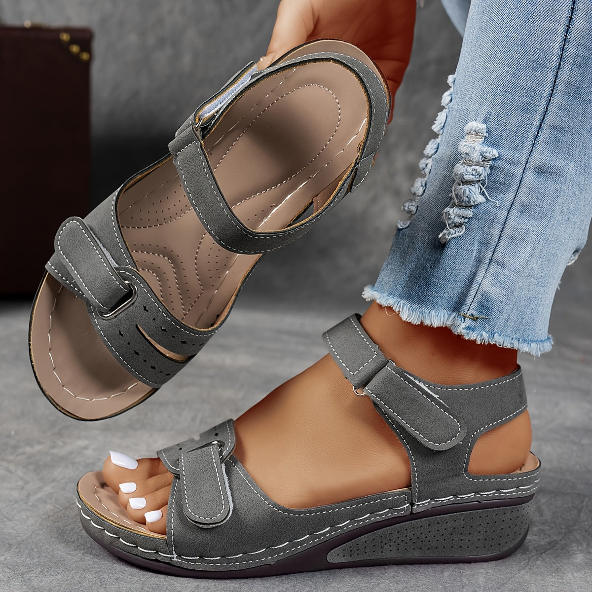 Calliope | Elegant Orthopedic Sandals